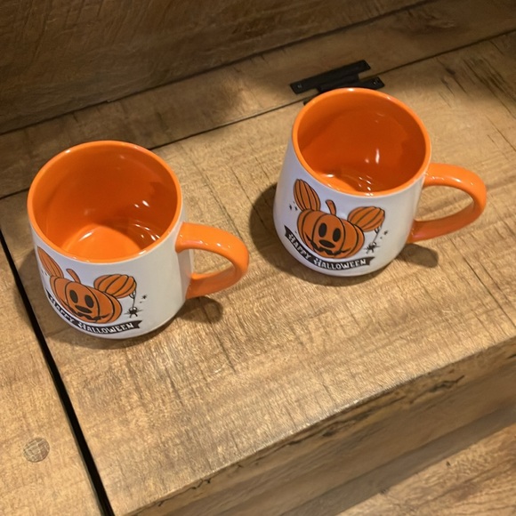 Set of TWO large Disney Mickey Mouse Halloween pumpkin mugs - new! - Picture 4 of 10